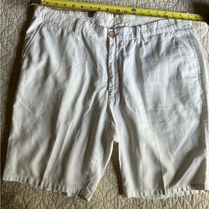 Men's White Casual Shorts